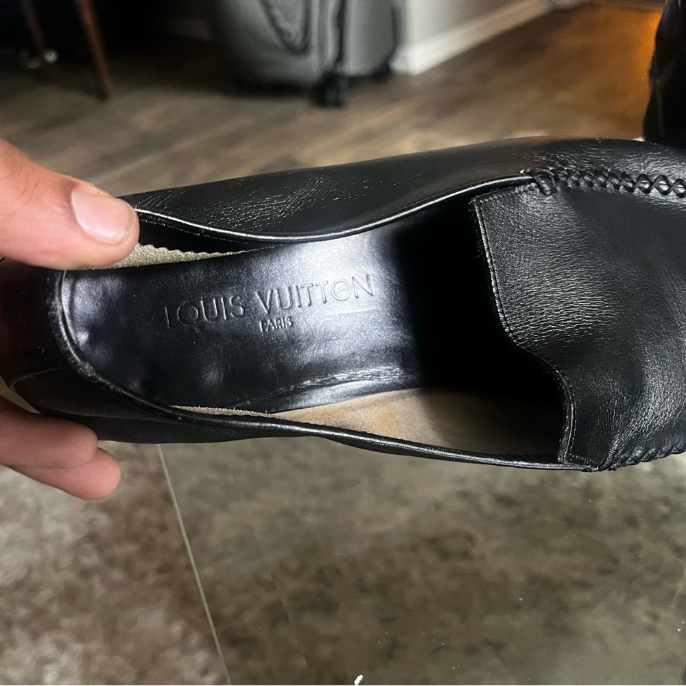 Authentic Louis Vuitton men Loafers